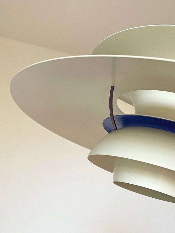 Image 1 of Poulsen PH5 LAMP wit vintage design Denmark MidCentury
