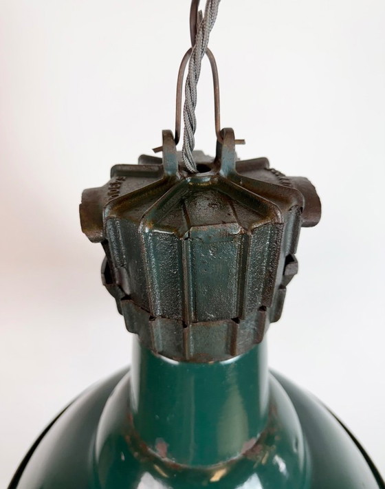Image 1 of Lámpara colgante industrial francesa de esmalte de petróleo de Sammode, década de 1950.