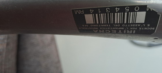 Image 1 of Eames Ea108