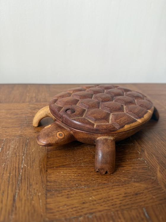 Image 1 of Olivenholzbox in Form einer Schildkröte