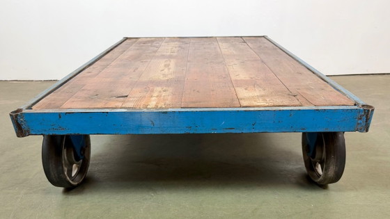Large Blue Industrial Coffee Table Cart, 1960s – Iron (photo 14 of 15)