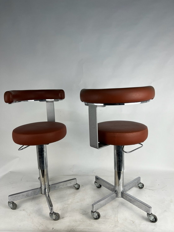 Vintage Dentist Stools, 70s – Wood, Aluminium (photo 5 of 5)