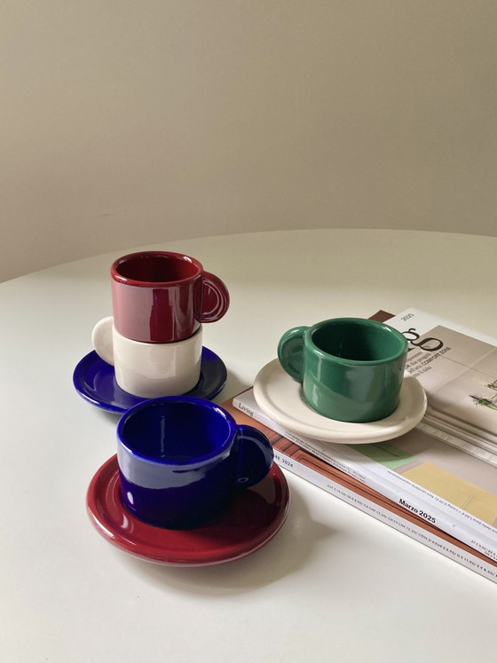 Image 1 of Ensemble de 4 tasses à café vintage en céramique fabriquées en Italie
