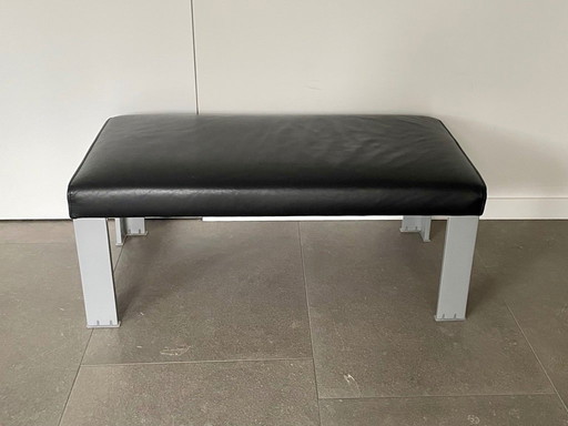 Leolux Patachou Pouf - Schwarzes Leder.