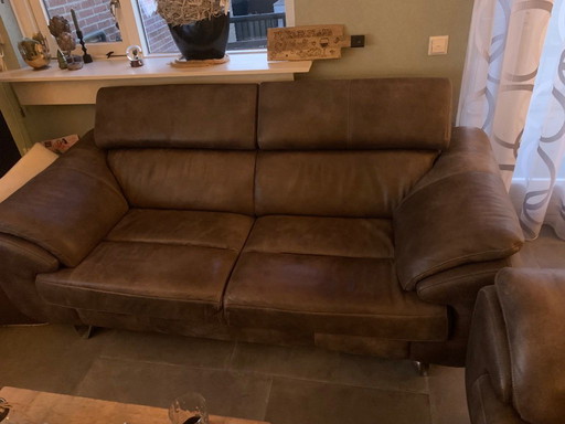 Zwei 2,5-Sitzer Sofas aus weichem Leder von Henders and Hazel