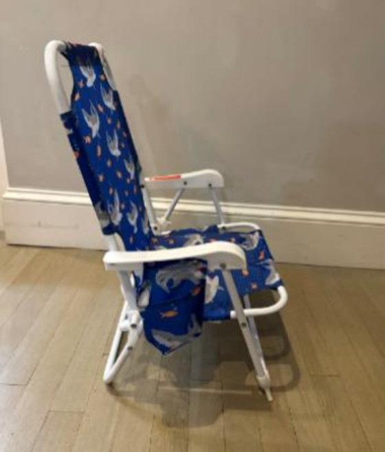 Image 1 of Kids folding chair - 1x Tommy Bahama shark chair