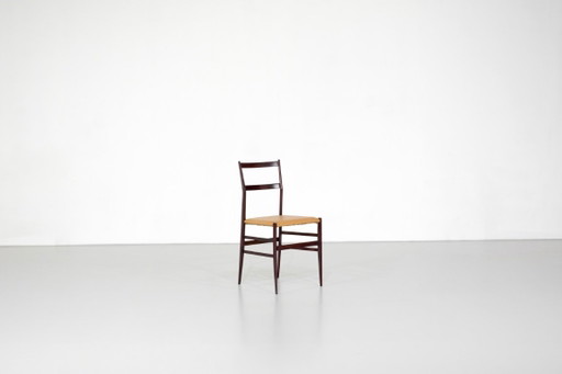 Stuhl „Superleggera“ aus Holz, entworfen von Gio Ponti für Cassina, Italien, 1957.