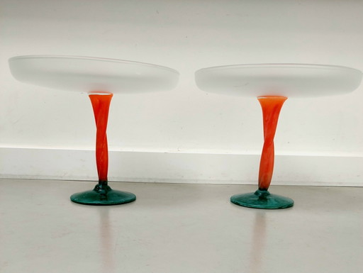 2 platos de vidrio (para pastel)
