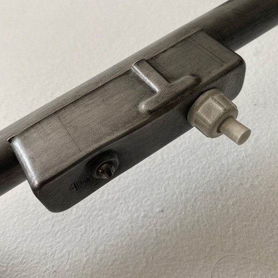 Antica Lampada Applique da Officina Bauhaus Hala 122 – Metal (photo 14 of 16)