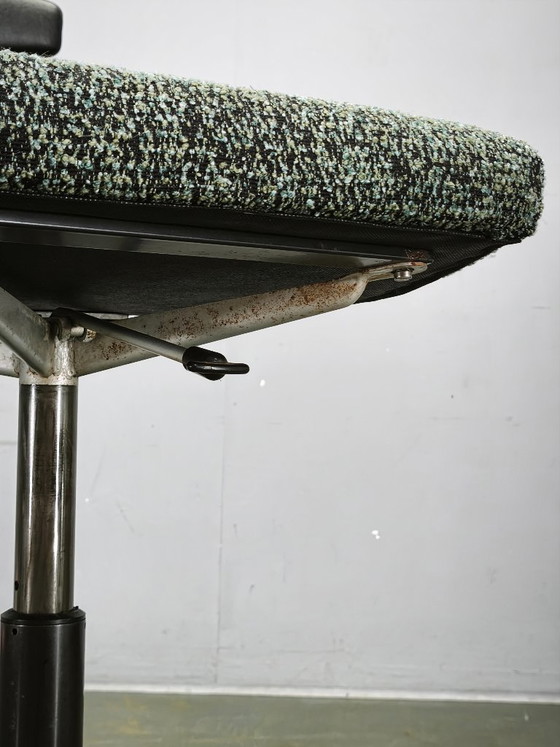 Silla de oficina giratoria André Cordemeyer para Gispen, Países Bajos, años 60 – Sillas giratorias, Metal (photo 6 of 14)