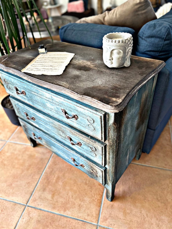 Image 1 of Antieke commode met patina – Toscaanse stijl / charmant huis