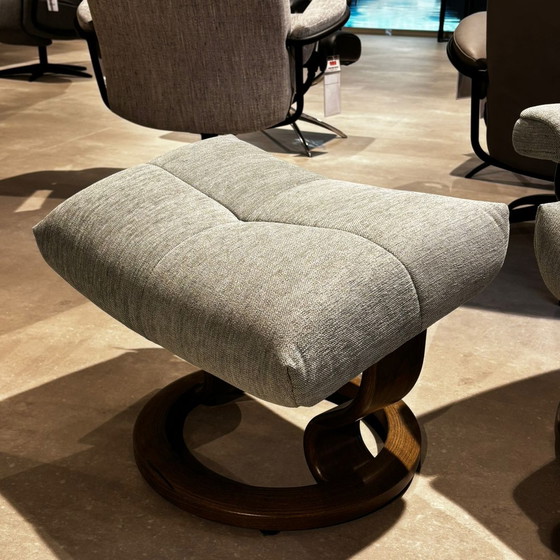 Image 1 of Fauteuil inclinable David Stressless avec repose-pieds