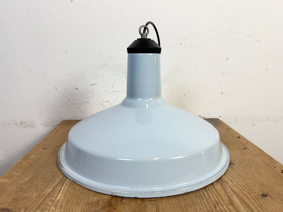 Image 1 of Lampada a sospensione industriale in smalto azzurro chiaro, anni '60