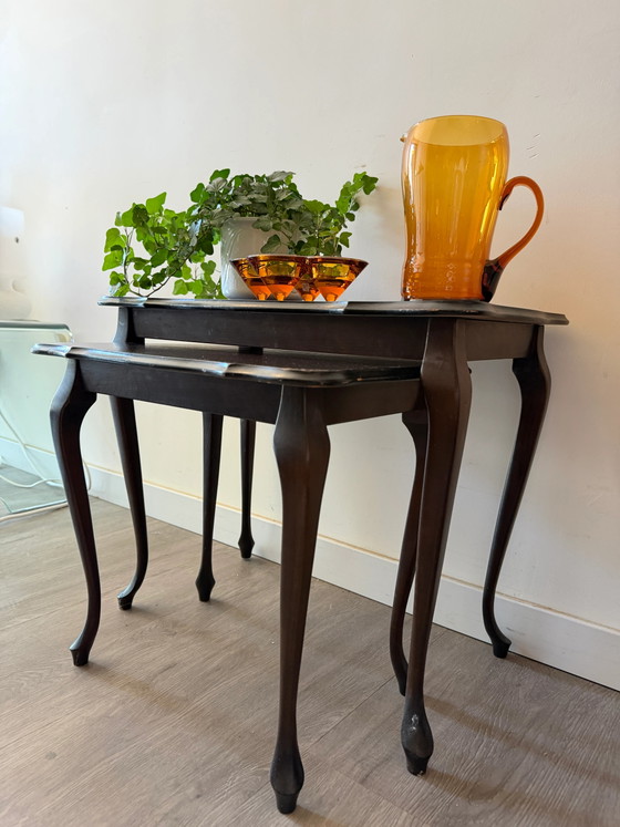 Queen Anne set van twee kleine tafels – Eetkamerset, Wood (photo 3 of 9)