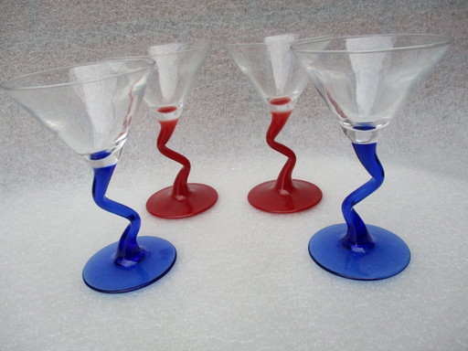 Zickzack-Martini-Cocktailgläser, Vintage, von Libby Watusi, zweifarbig.