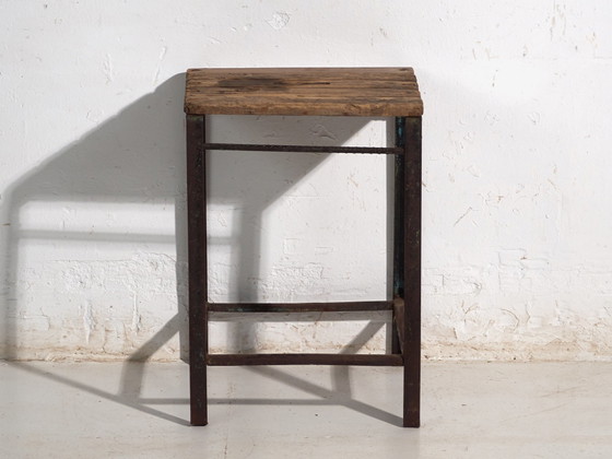 Tabouret industriel ancien en bois de pin et fer – Europe Centrale, circa 1950 – Iron, Industrieel (photo 34 of 40)