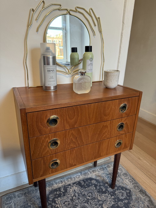 Vintage Danish Design teak chest of drawers from the 1960s