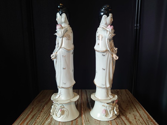 Image 1 of Vintage porcelain statues Guanyin (mirrored)
