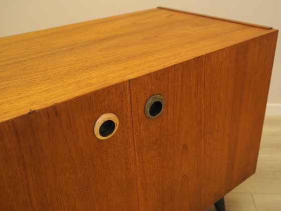 Image 1 of Teakhouten kast, Deens design, jaren 70, gemaakt in Denemarken.