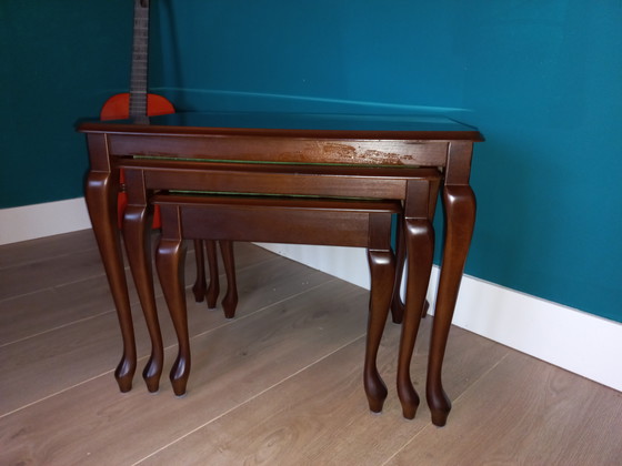 Image 1 of Nestbaar bijzet tafel