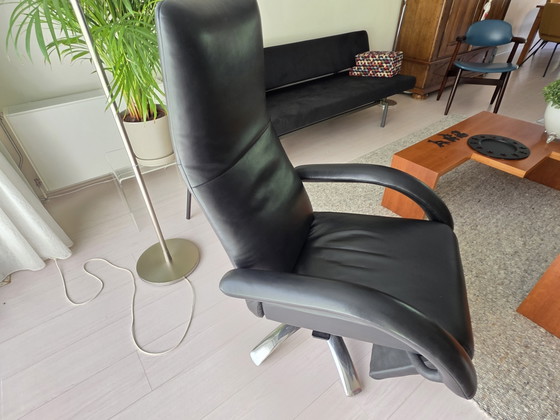 Jori Yoga Recliner Multi Move Black Leather – Adjustable recliner chair, Metal (photo 5 of 5)