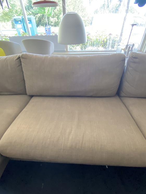 Image 1 of Montis Axel hoekbank stof Flores 21