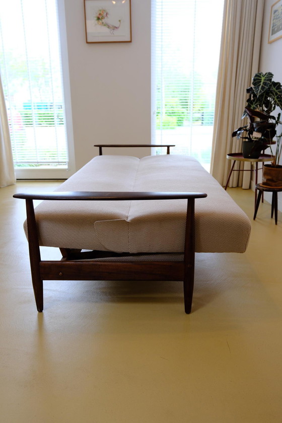 Image 1 of Canapé-lit vintage de style scandinave