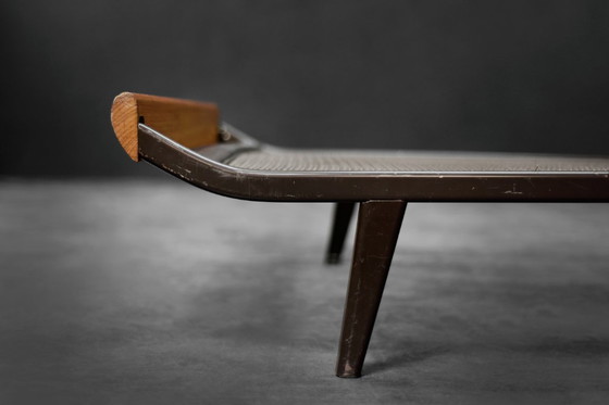 Image 1 of Vintage Mid-Century Dutch Modern Cleopatra Daybed in Brown by by Dick Cordemeyer for Auping, 1953