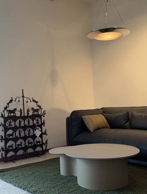 Pode Flowy coffee table