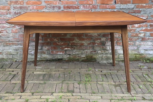 Table à manger vintage et design. Louis van Teeffelen pour Wébé