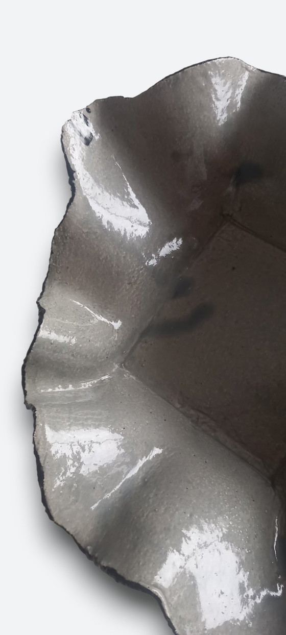 Image 1 of Studio ceramic bowl on foot with organic shape and gray glaze – signed studio mark