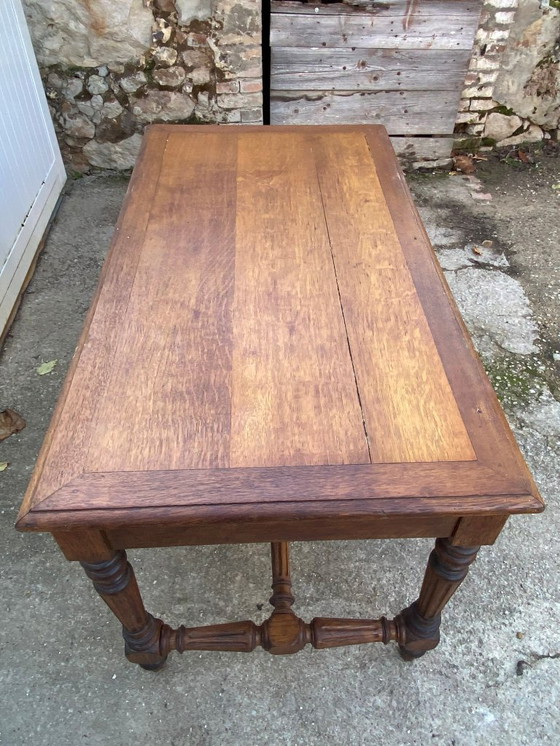 Image 1 of Schreibtisch mit 2 Schubladen, massive Eiche, 130 x 71 cm