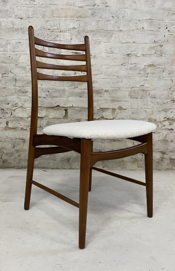 Image 1 of 2 Teakholzstühle aus der Mitte des 20. Jahrhunderts, entworfen von Georg Leowald.