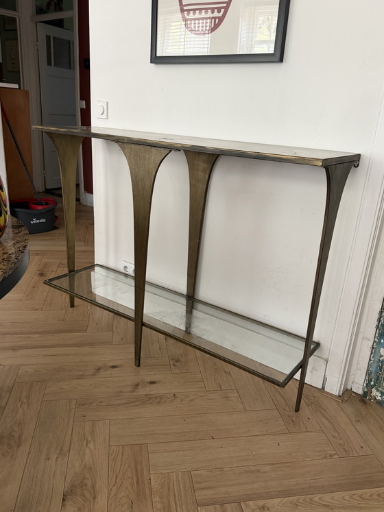 Mesita auxiliar de latón – Mesas auxiliares, Glass, Brass (photo 2 of 10)