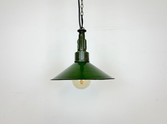 Image 1 of Industrial Green Enamel Military Pendant Lamp with Cast Aluminium Top, 1960s