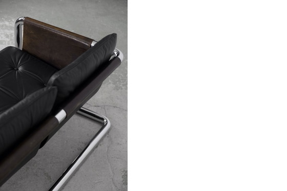 Image 1 of Vintage Brutalistische Buisvormige Metalen en Lederen Bauhaus Minimalistische Sofa 1950