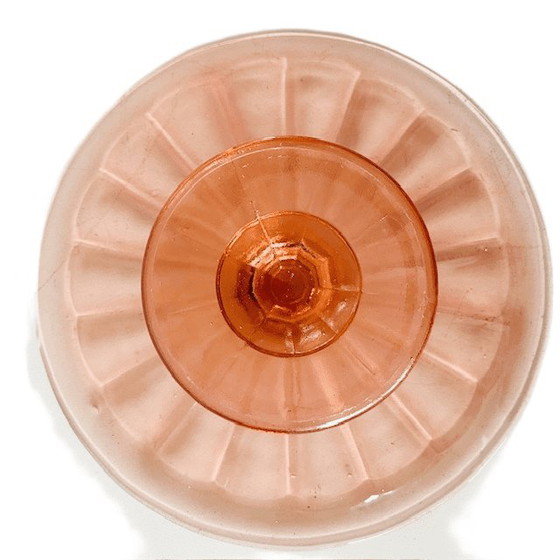 Image 1 of Soporte para tartas Art Déco de cristal rosa Verrerie de Scailmont, años 30