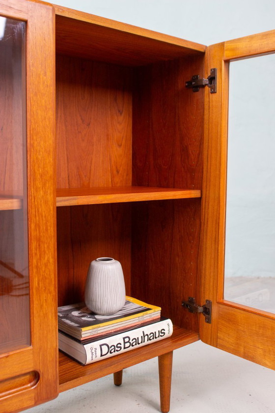 Image 1 of Vintage teak display chest of drawers highboard sideboard Danish