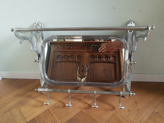 Image 1 of Retro-Garderobe aus Metall im Jugendstil und Art-Deco-Stil mit Spiegel