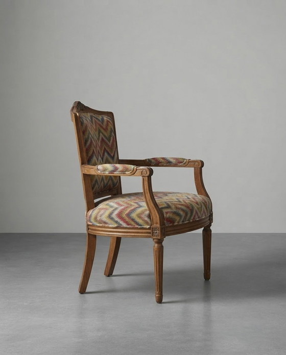 Vintage Hungarian Armchair with Chevron Pattern Fabric – Wood, Metal (photo 3 of 5)