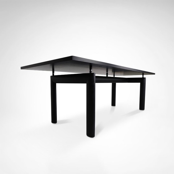 Tavolo da pranzo LC6 in acciaio e legno di Le Corbusier et al. per Cassina anni '80 – Tavoli da pranzo, Metal (photo 6 of 10)