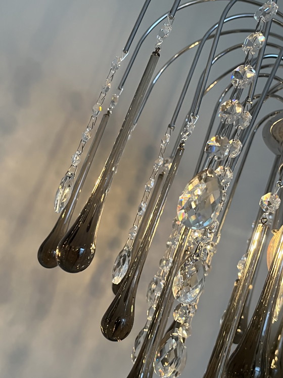 Image 1 of Lampadario a goccia XXL di design con gocce di cristallo e struttura cromata, italiano