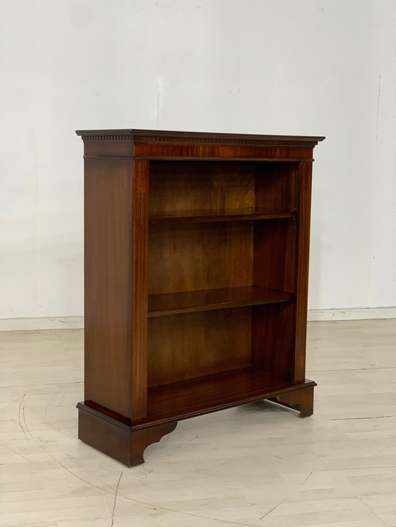 Image 1 of Schattige vintage mahonie boekenplank kast