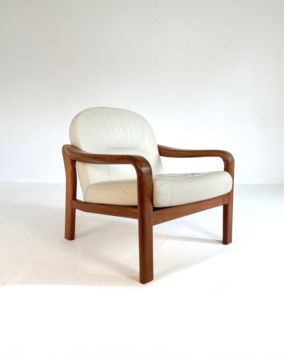 Image 1 of Poltrona vintage danese in teak, Komfort '80