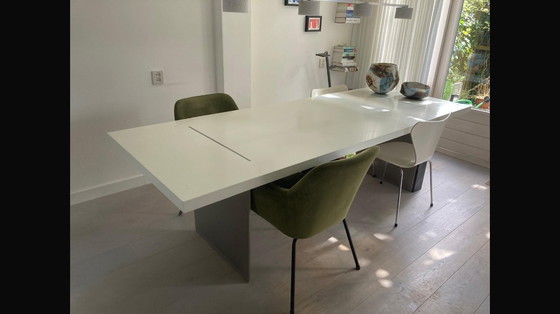 Image 1 of Table à manger PI