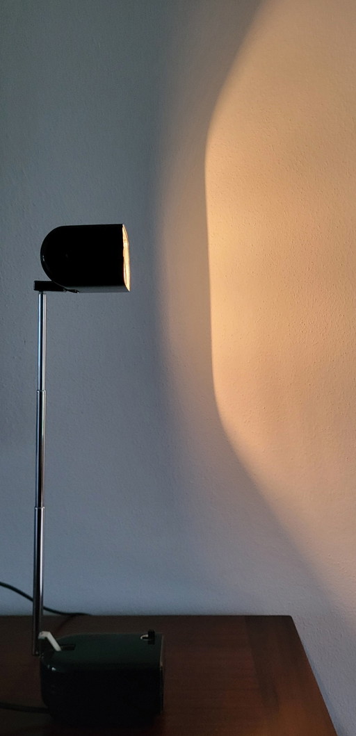 Lampada da tavolo o da scrivania