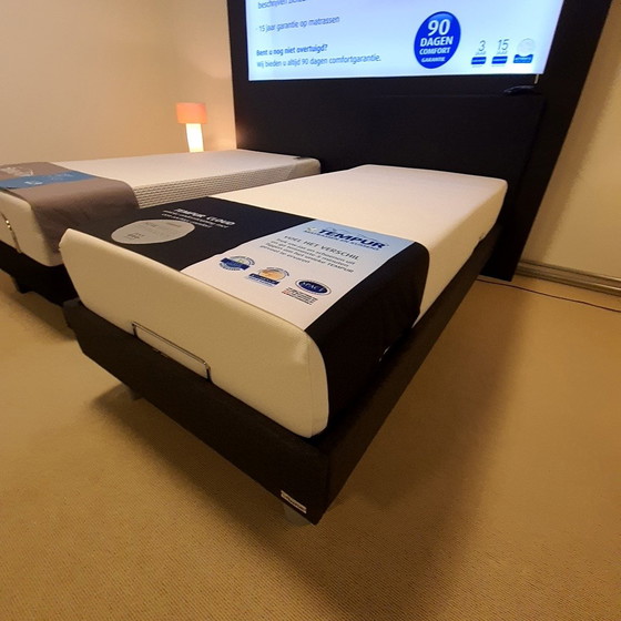 Image 1 of Lit TEMPUR Classic - 90x200