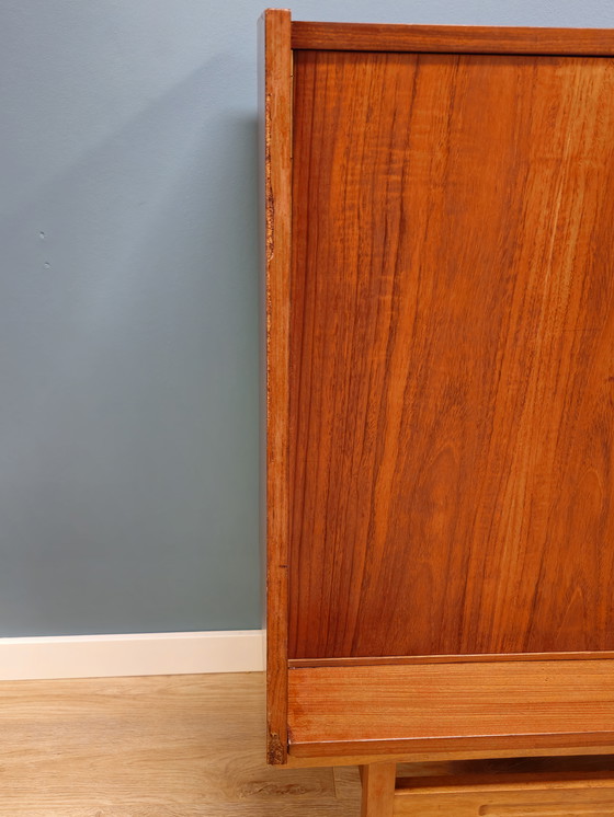 Image 1 of Buffet haut vintage en placage de teck