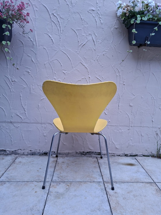 Image 1 of Vlinderstoel Arne Jacobsen Fritz Hansen