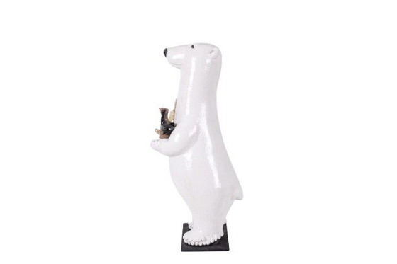 Image 1 of Valérie Courtet. Oso presentando tres animales. Contemporáneo.